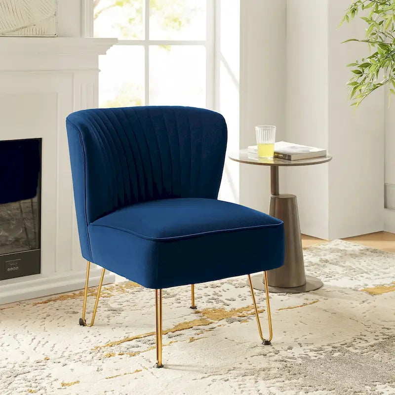 Chaise d'appoint capitonnée moderne en velours avec pieds dorés par