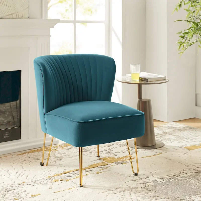 Chaise d'appoint capitonnée moderne en velours avec pieds dorés par