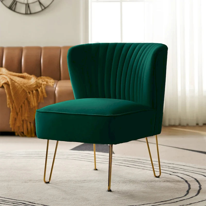 Chaise d'appoint capitonnée moderne en velours avec pieds dorés par